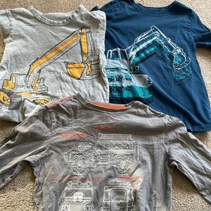 Three long sleeved boys T-shirts size 7. Good condition.